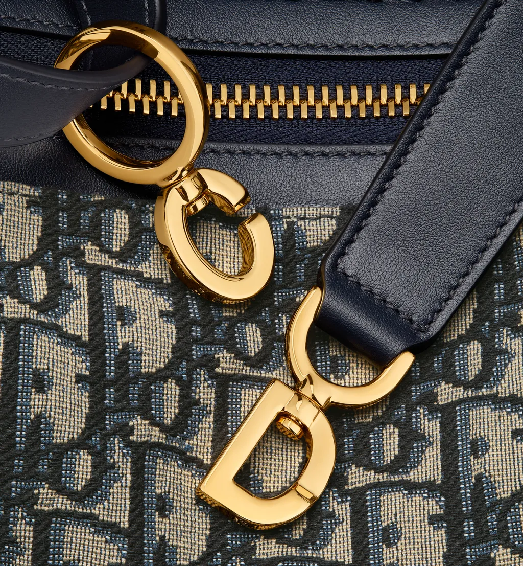 Medium D-Journey Bag