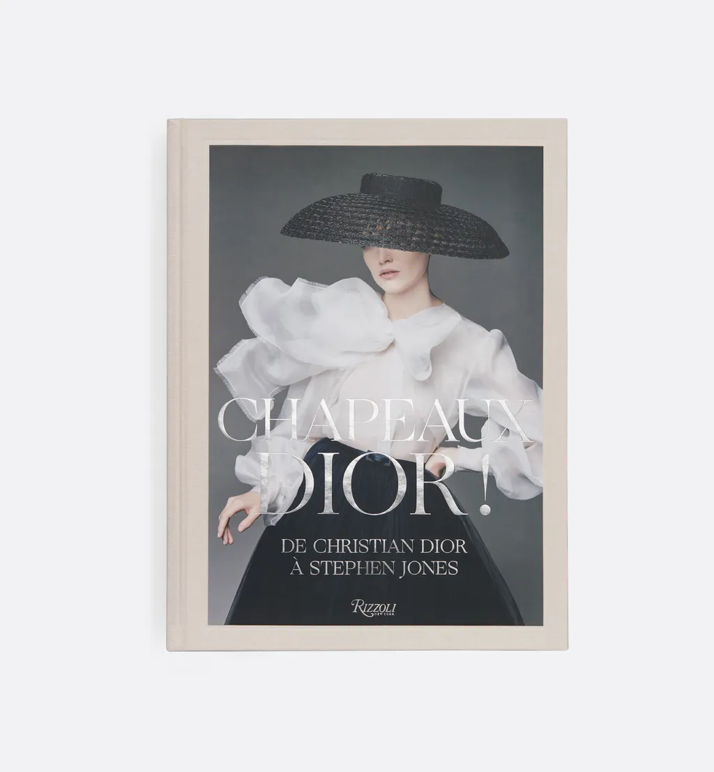 Book: Chapeaux Dior!