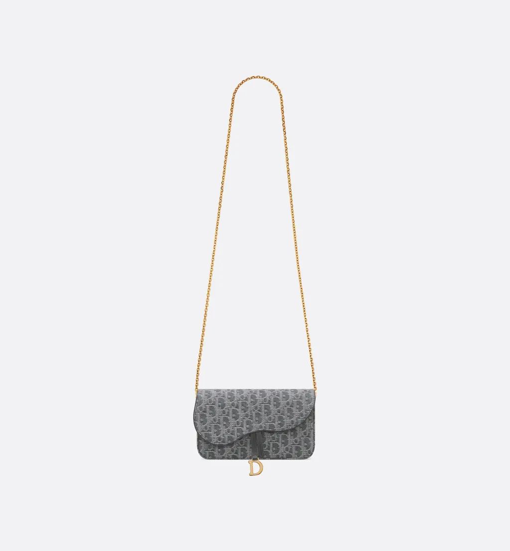 Medium Saddle Pouch With Chain