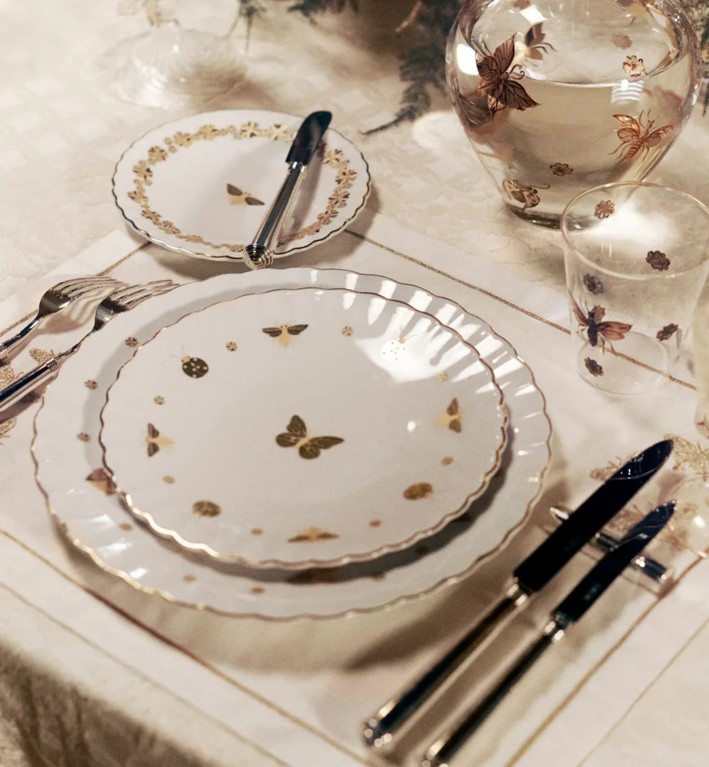 Placemat And Napkin Set