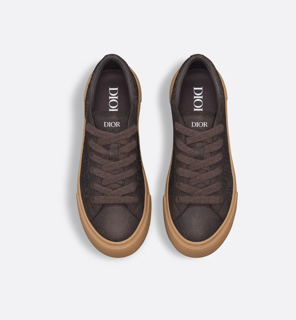 B33 Spin Sneaker