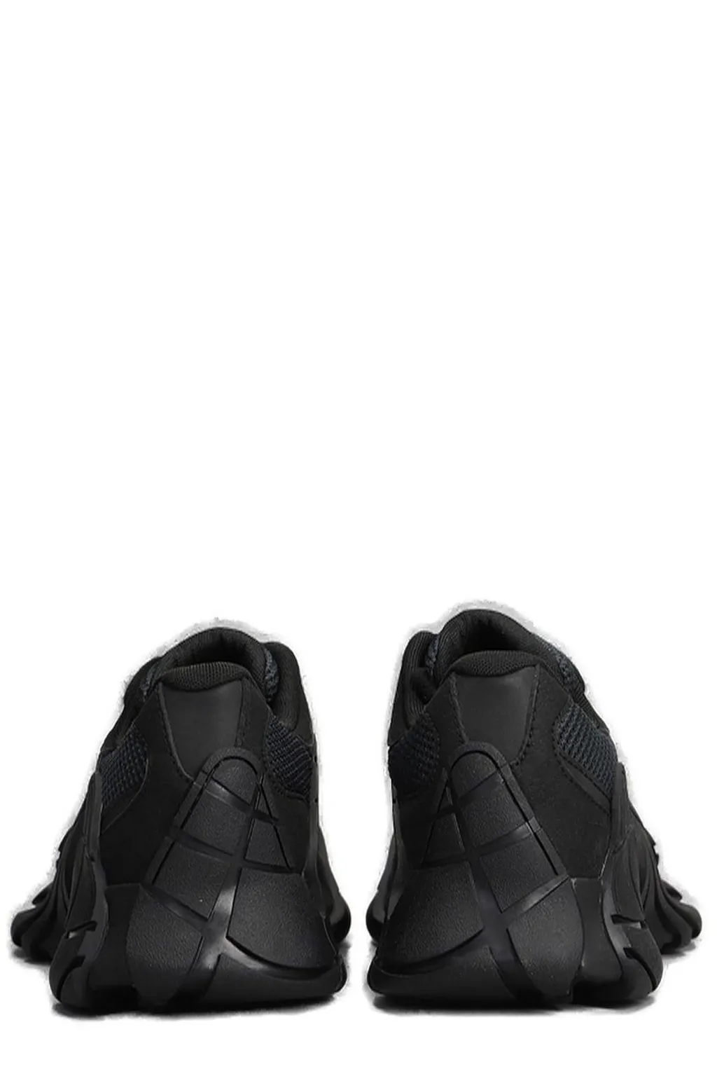 Camper Lab Tormenta Low-Top Sneakers