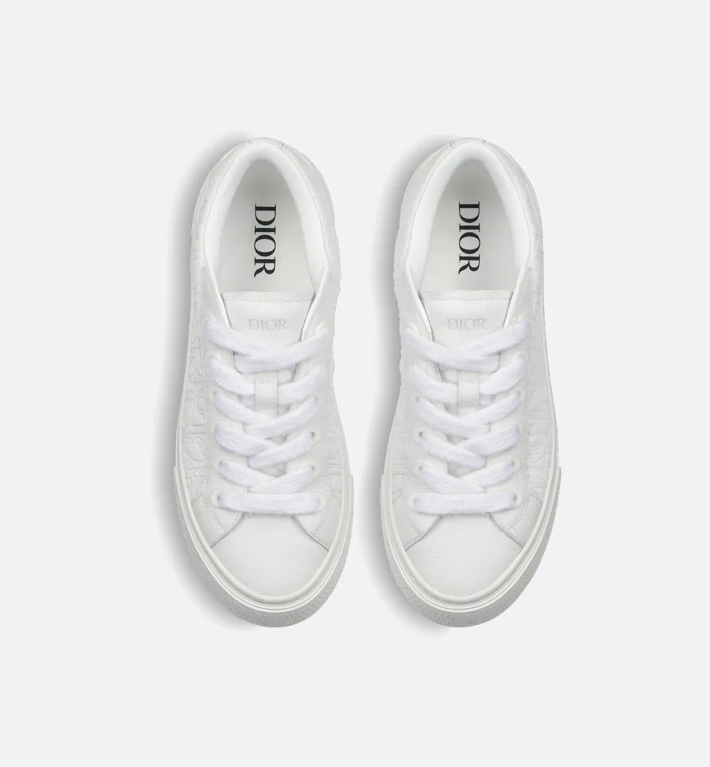 B33 Spin Sneaker