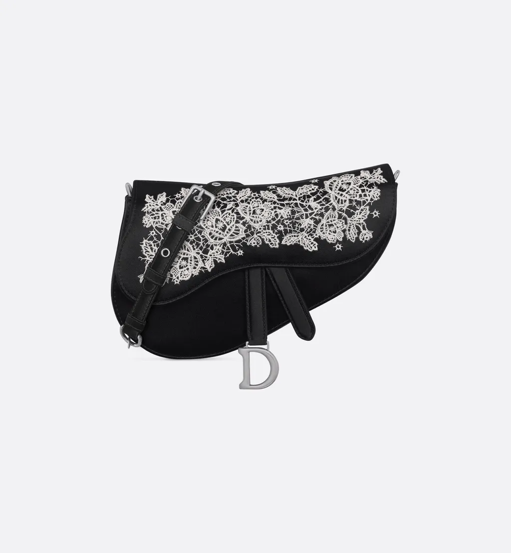 Small Saddle Bag With Chain