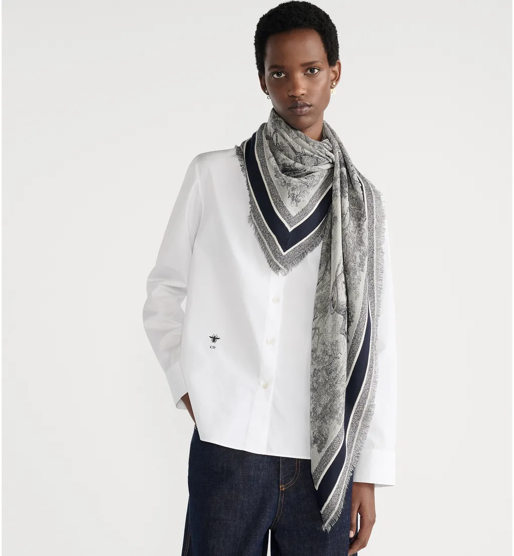 Toile De Jouy Shawl