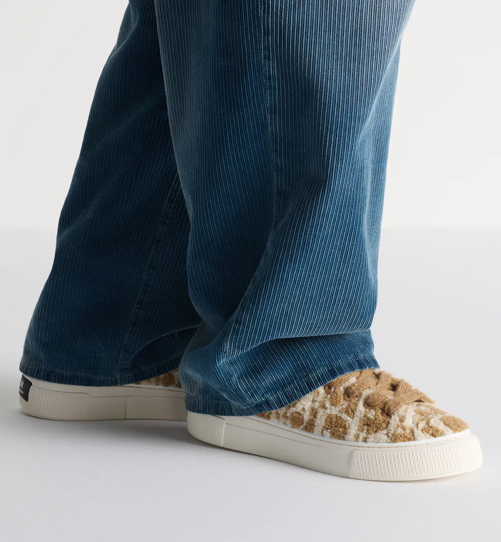 B33 Spin Sneaker – Limited And Numbered Edition