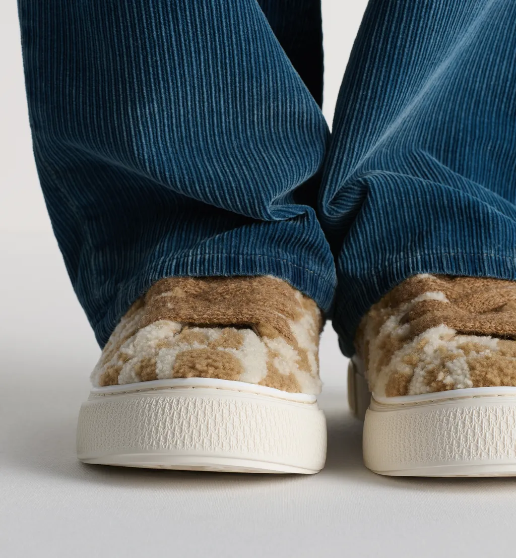 B33 Spin Sneaker – Limited And Numbered Edition