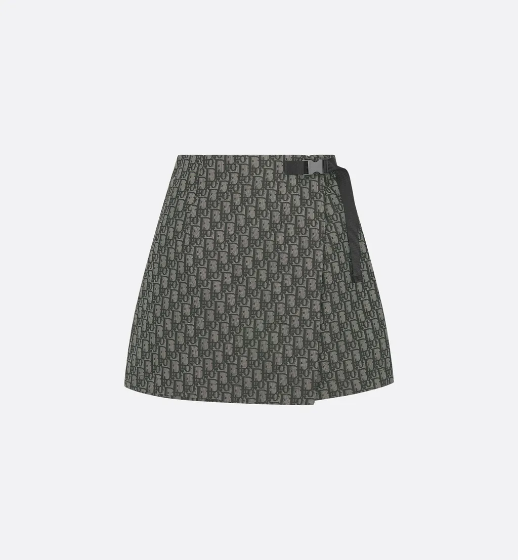 Skort