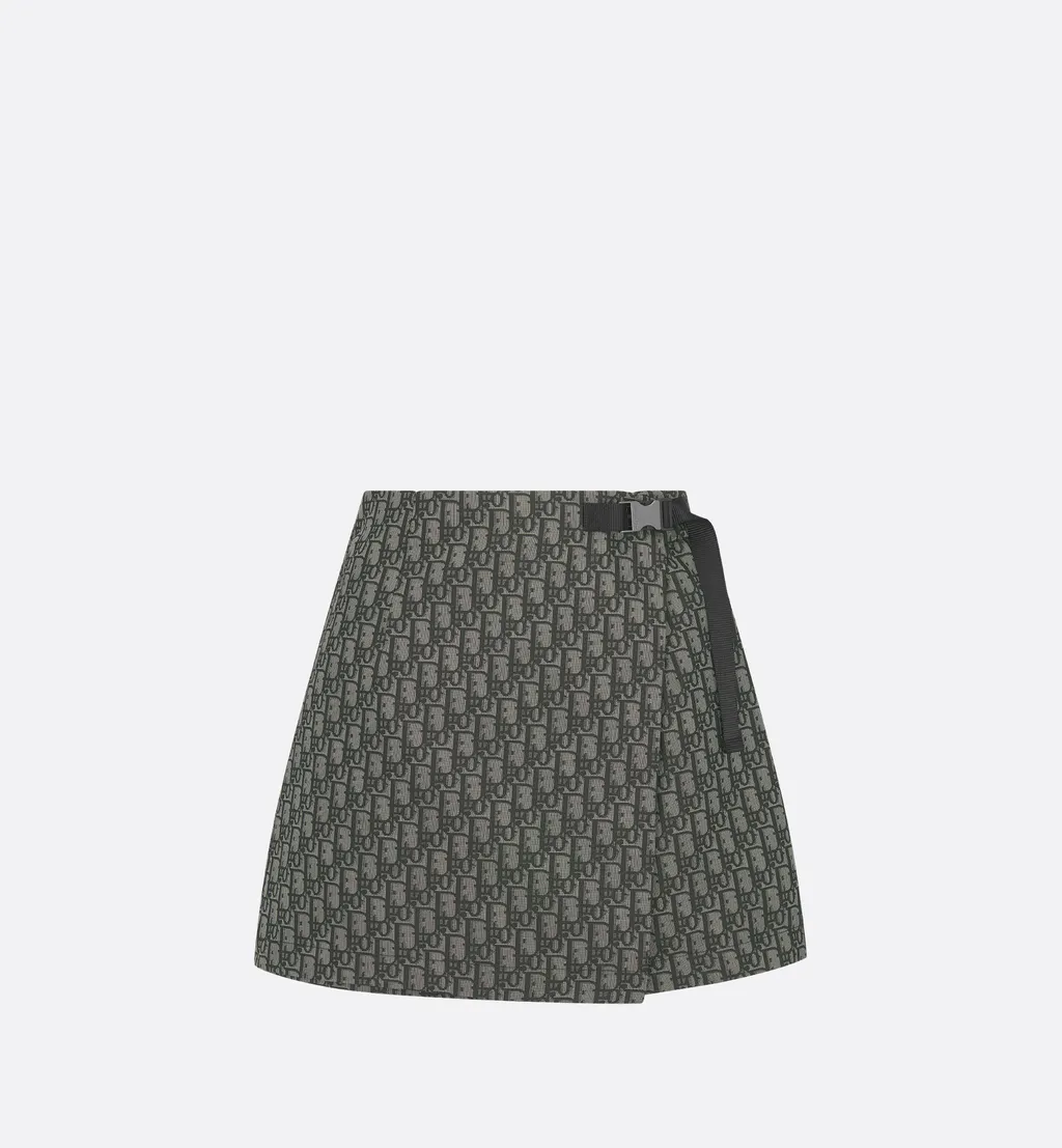 Skort