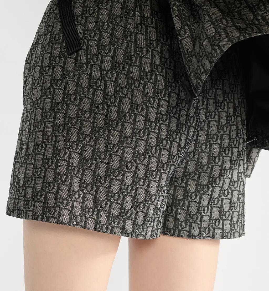 Skort