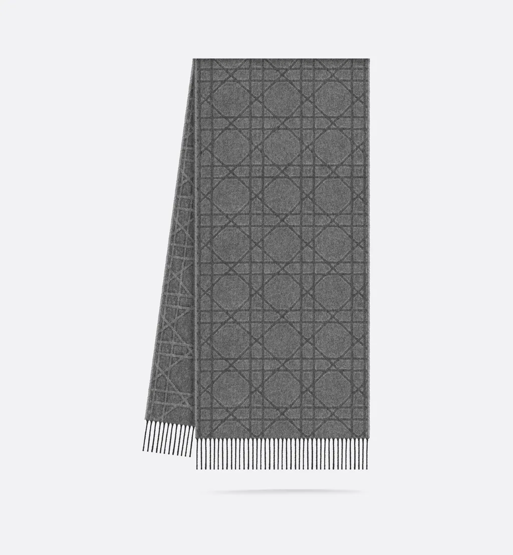 Cannage Scarf