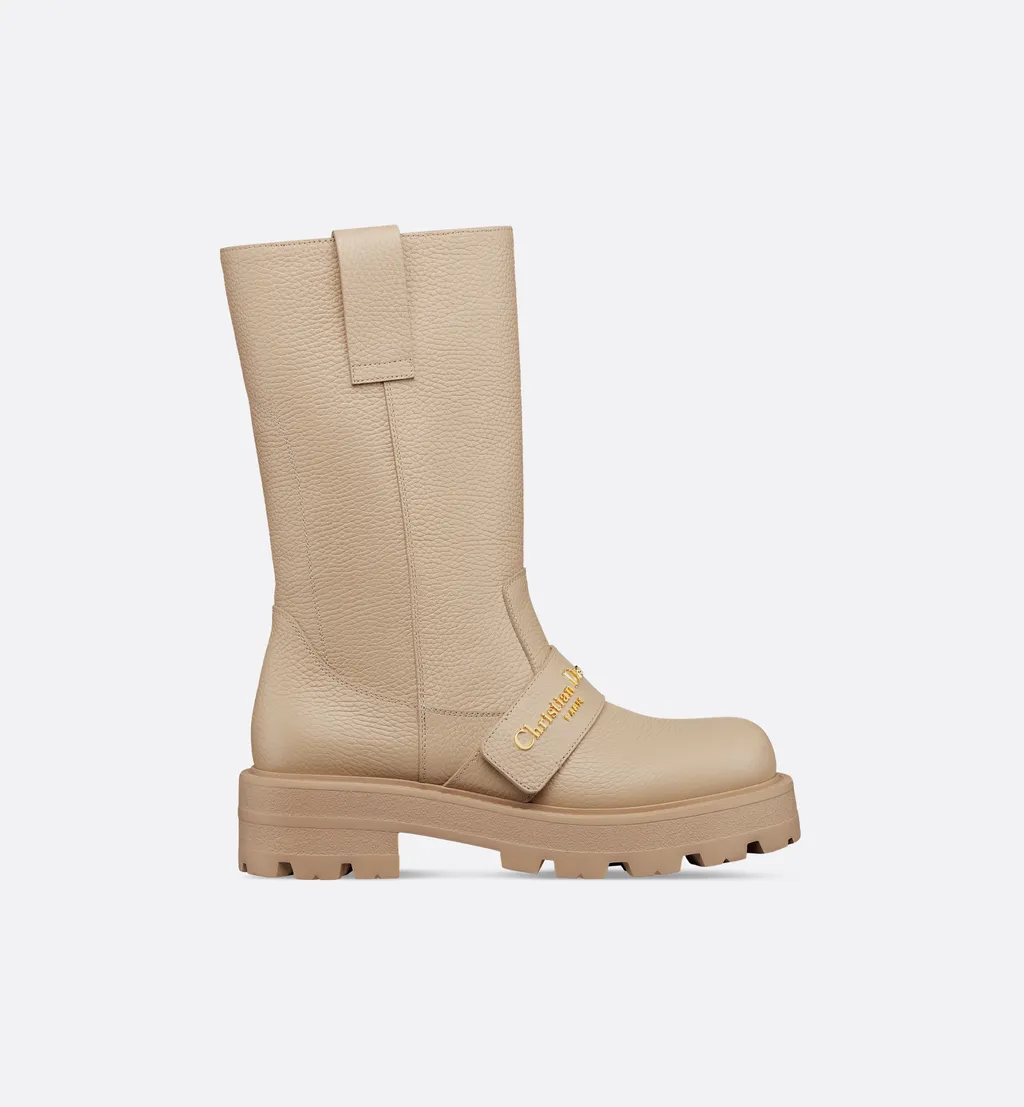 D-Quest Boot