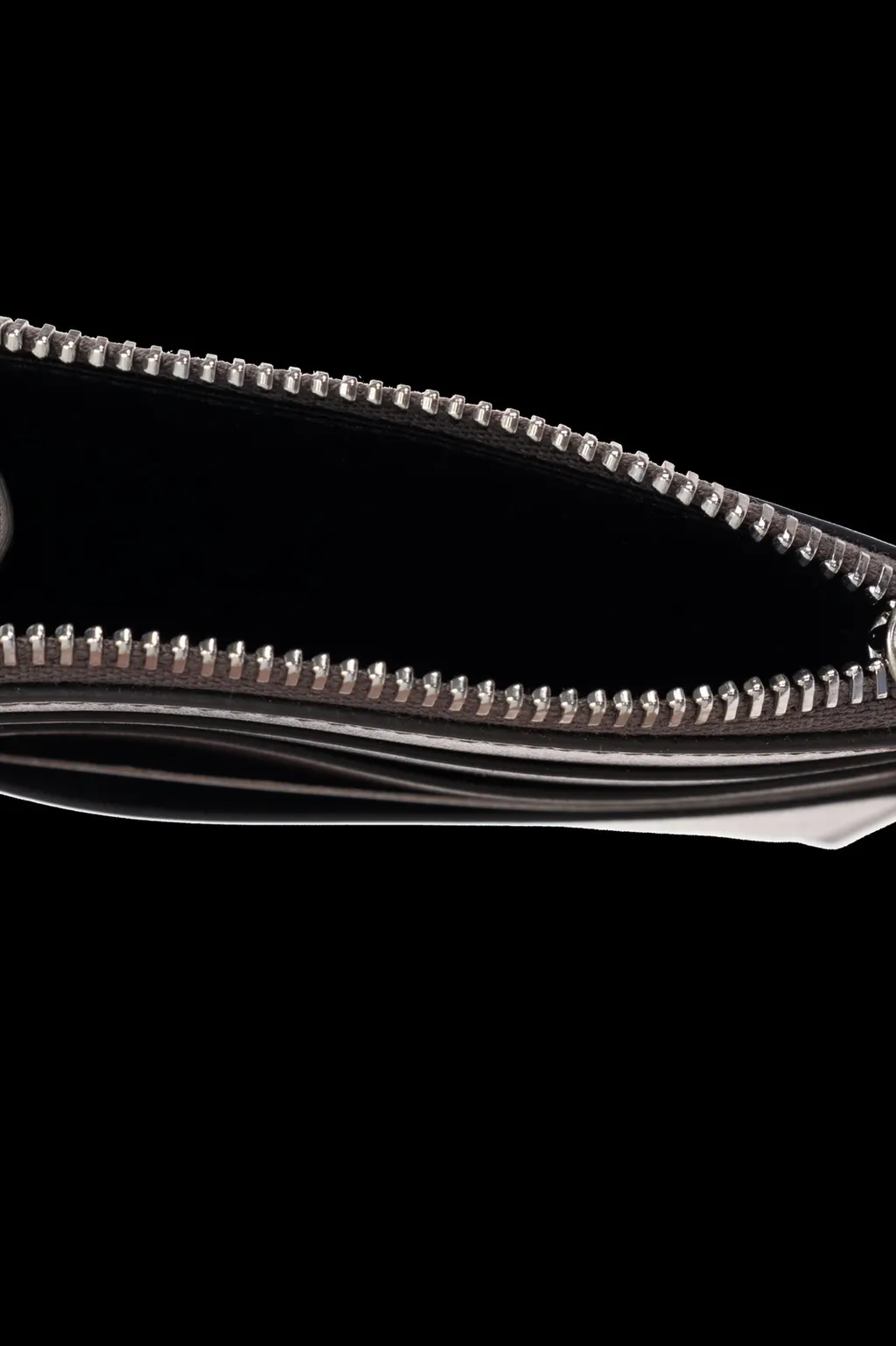 Ferragamo Logo Printed Zipped Cardholder