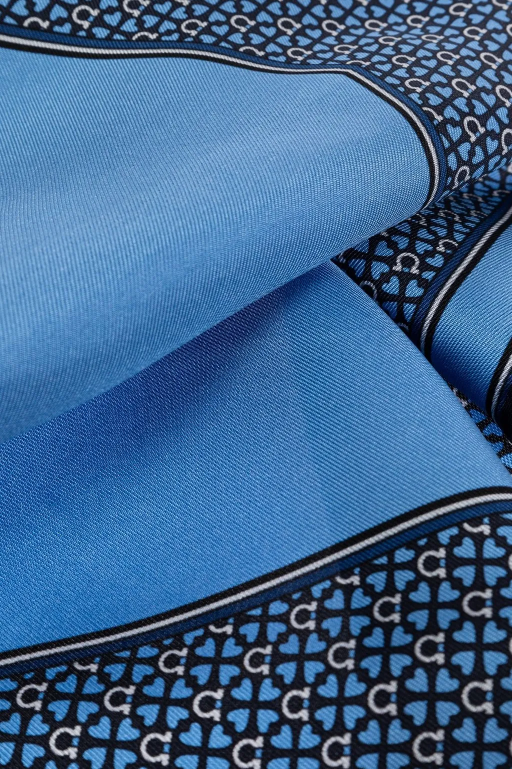 Ferragamo Gancini Patterned Neckerchief