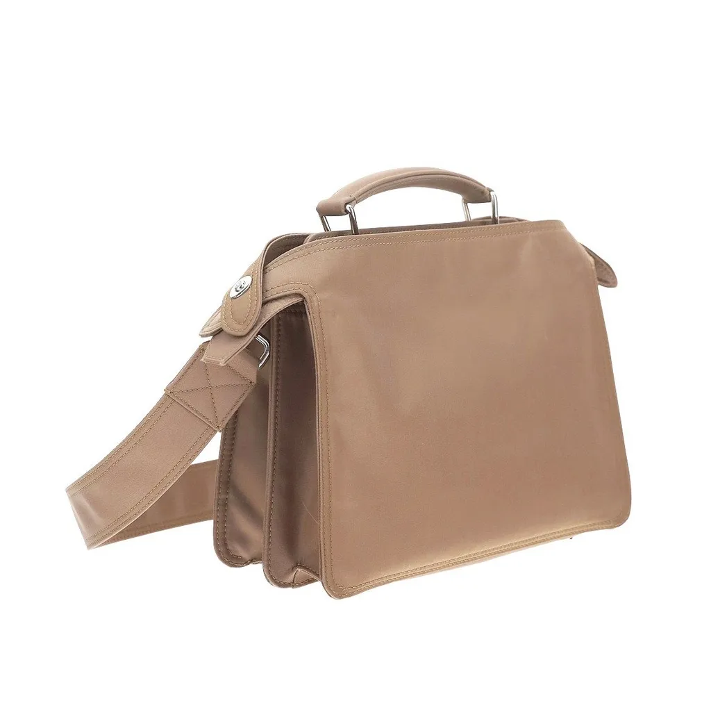 Fendi Peekaboo Iseeu Shoulder Bag