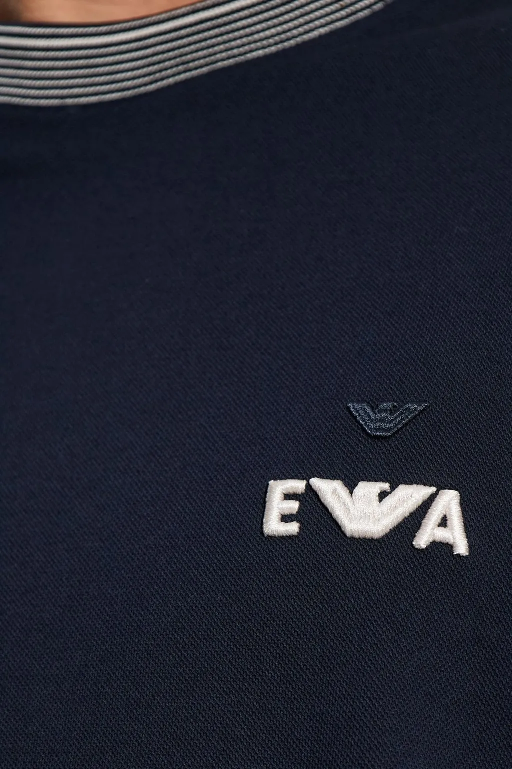 Emporio Armani Logo-Embroidered Crewneck T-Shirt