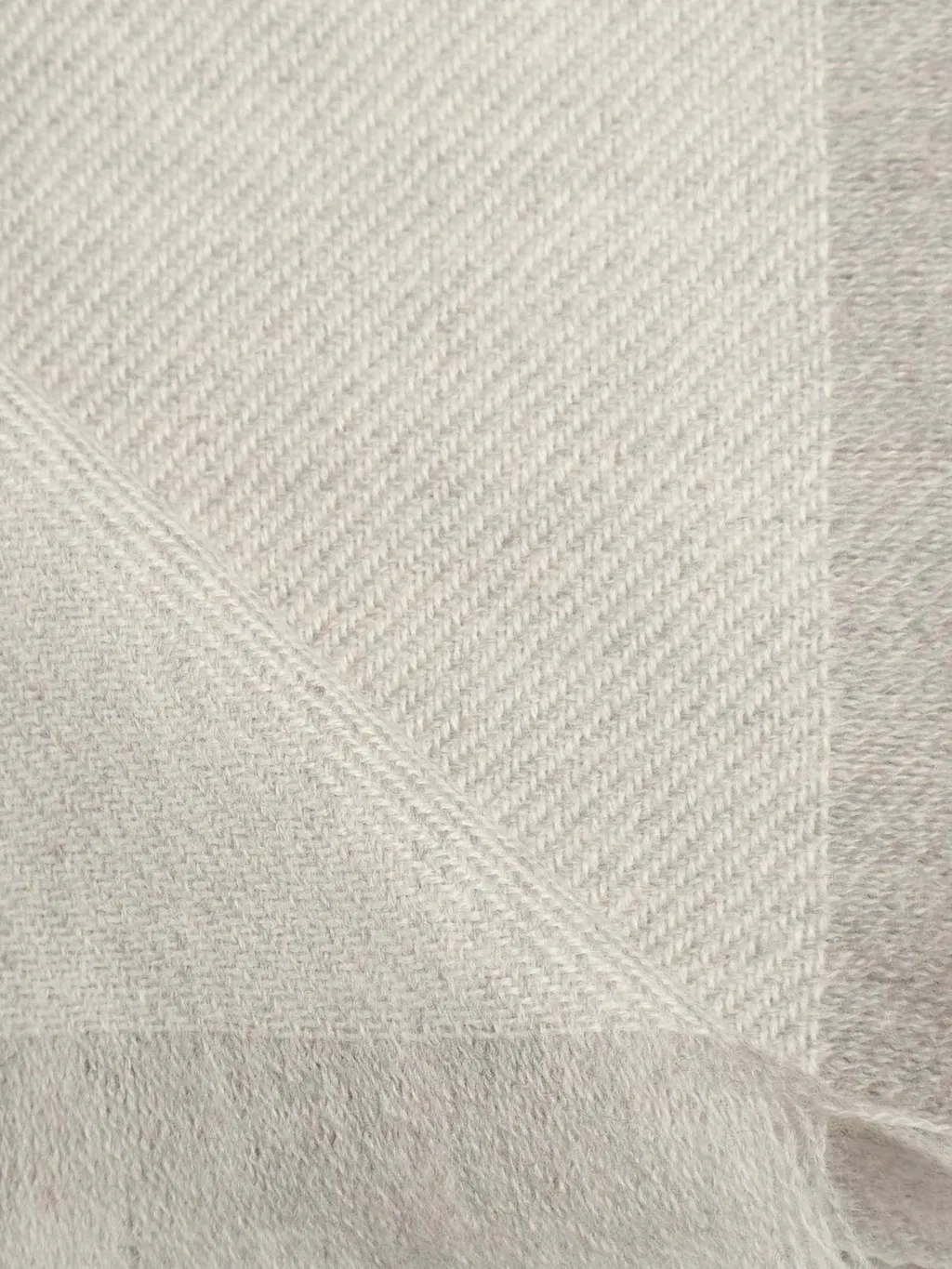 Eleventy Frayed Wool Scarf