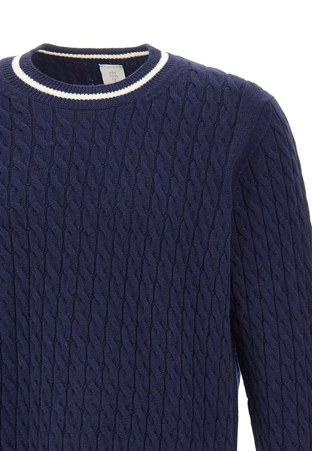 Eleventy Cable Knit Crew Neck Sweater