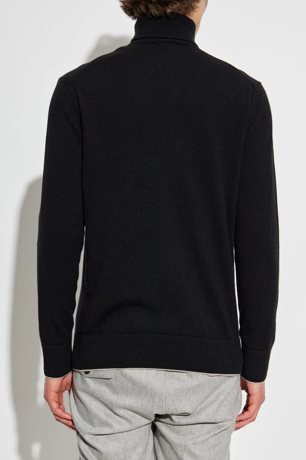 Eleventy Turtleneck Knit Top