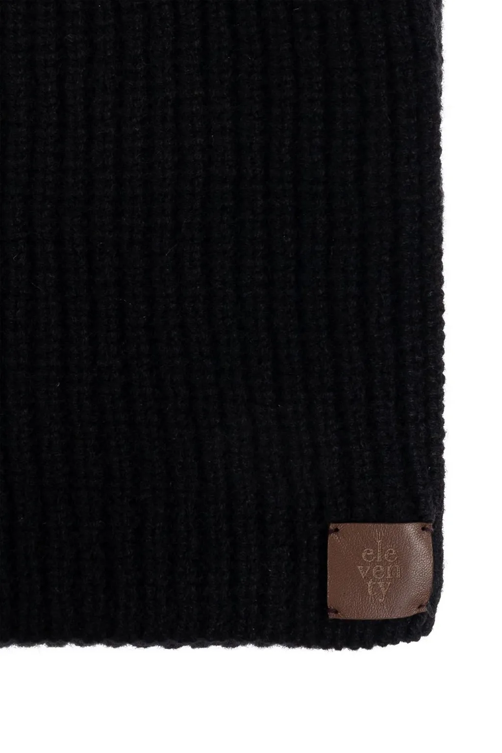 Eleventy Ribbed Knit Scarf