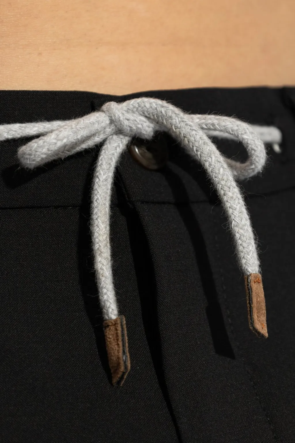 Eleventy Tailored Drawstring Pants