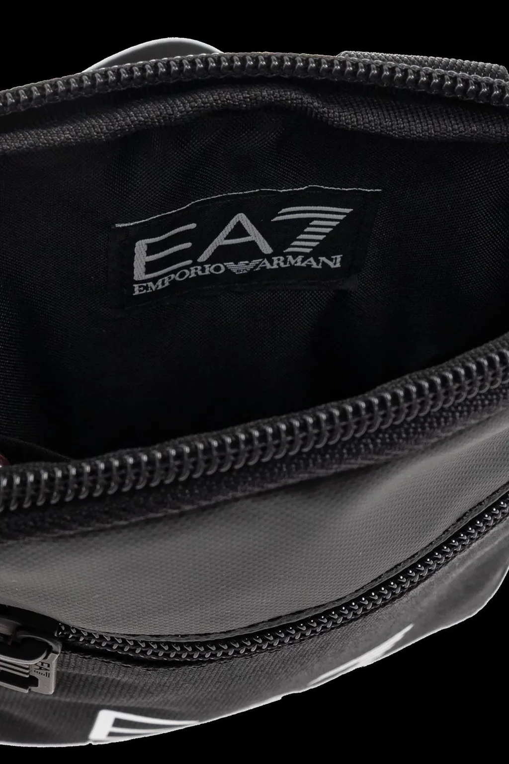 Ea7 Emporio Armani Logo Printed Zip-Up Shoulder Bag