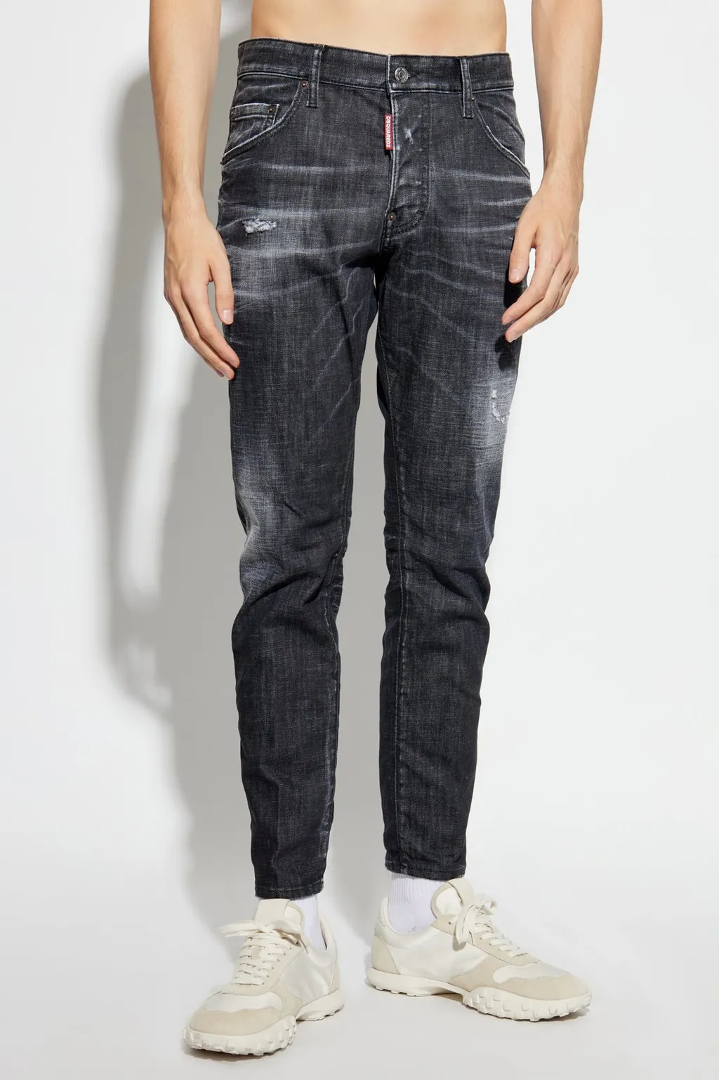 Dsquared2 Skater Distressed Staright-Leg Jeans