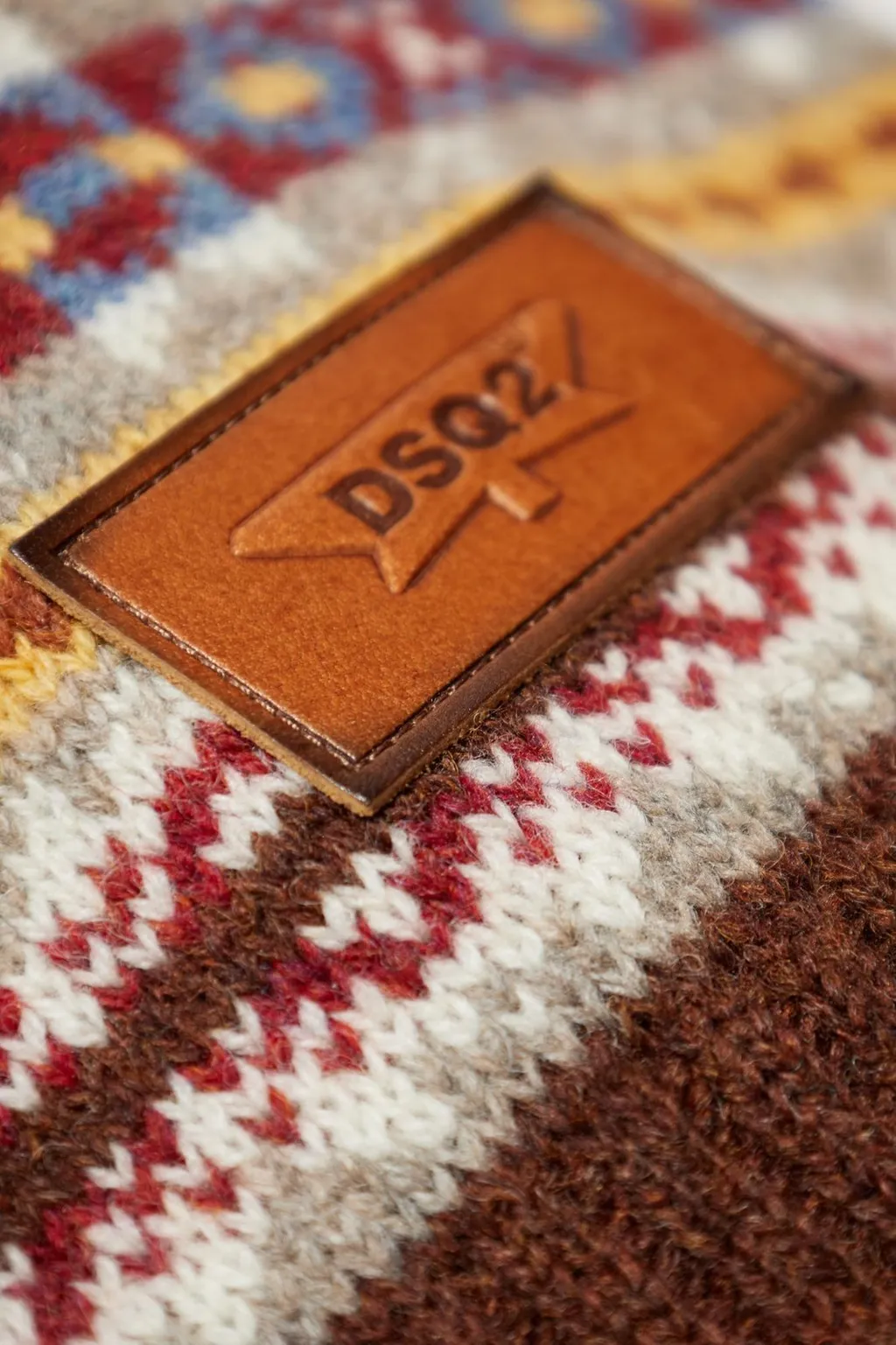 Dsquared2 Patterned V-Neck Knit Vest