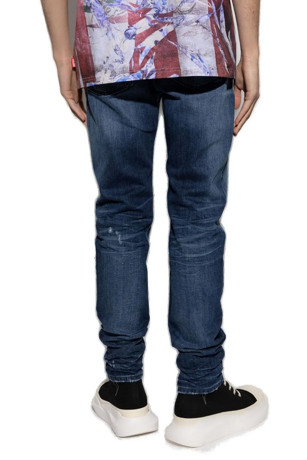 Diesel 1979 Sleenker Distressed Skinny Jeans