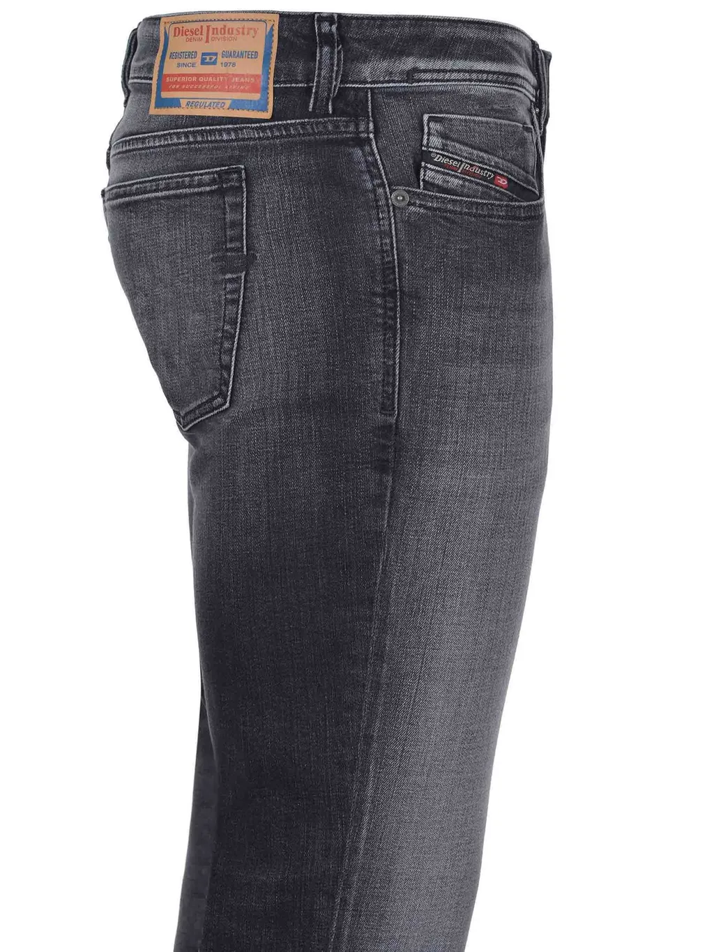Diesel 1979 Sleenker 09L01 Logo Patch Skinny Jeans