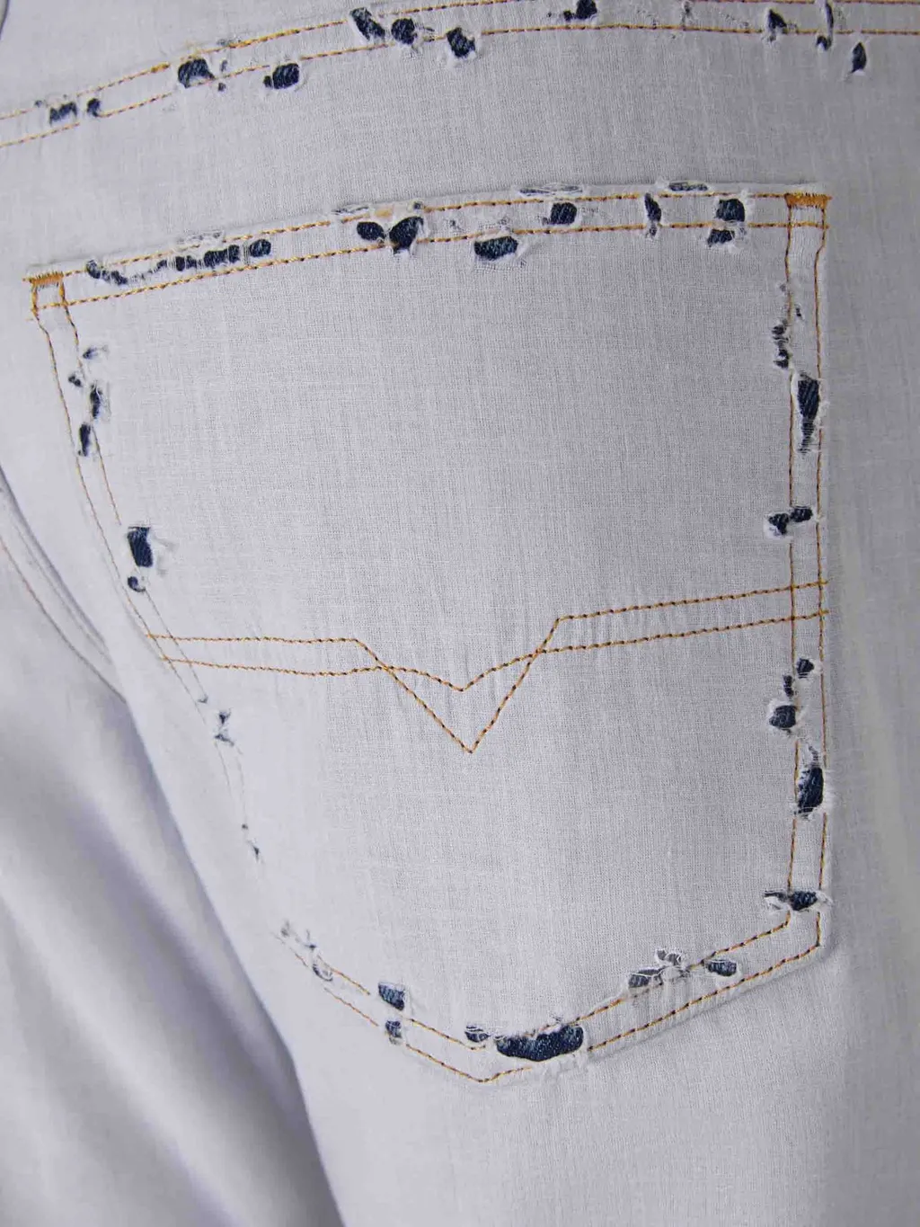 Diesel Distressed 1995 D-Sark Straight Jeans