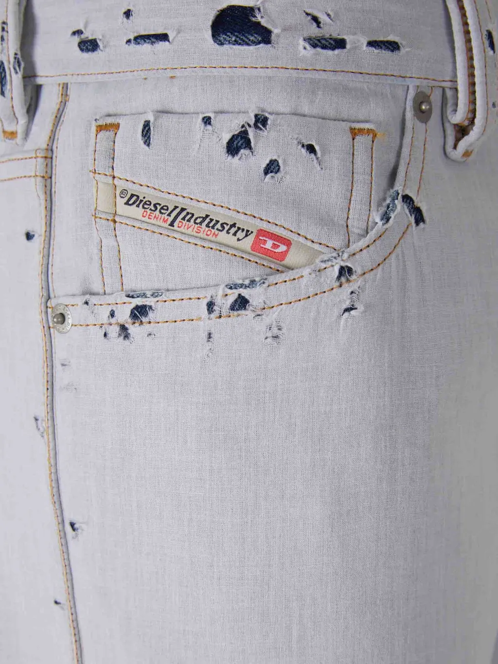 Diesel Distressed 1995 D-Sark Straight Jeans