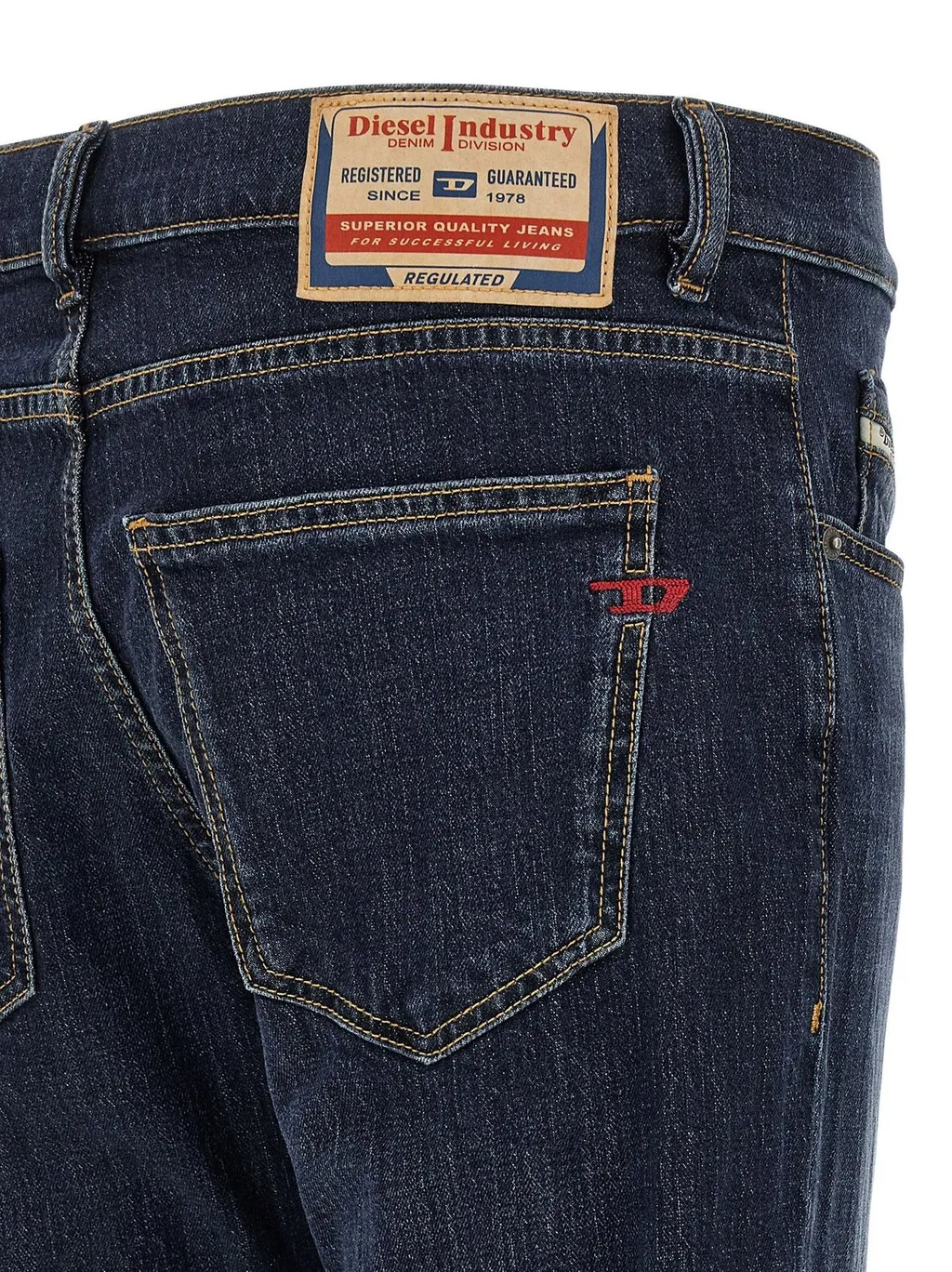 Diesel 2019-D-Strukt Slim-Fit Jeans