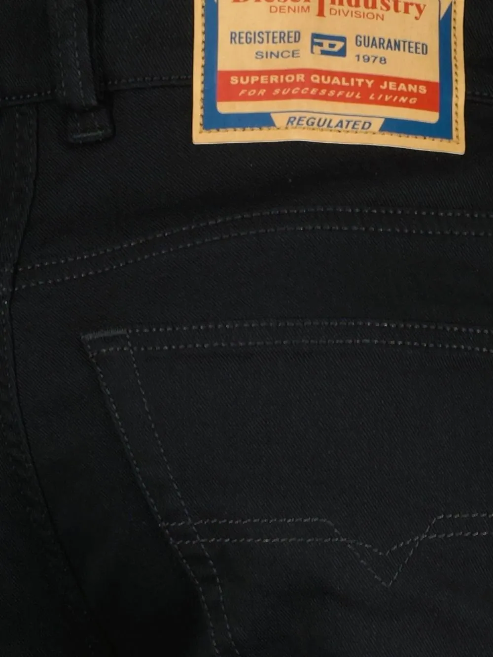 Diesel D-Vyl 1993 Straight-Leg Jeans