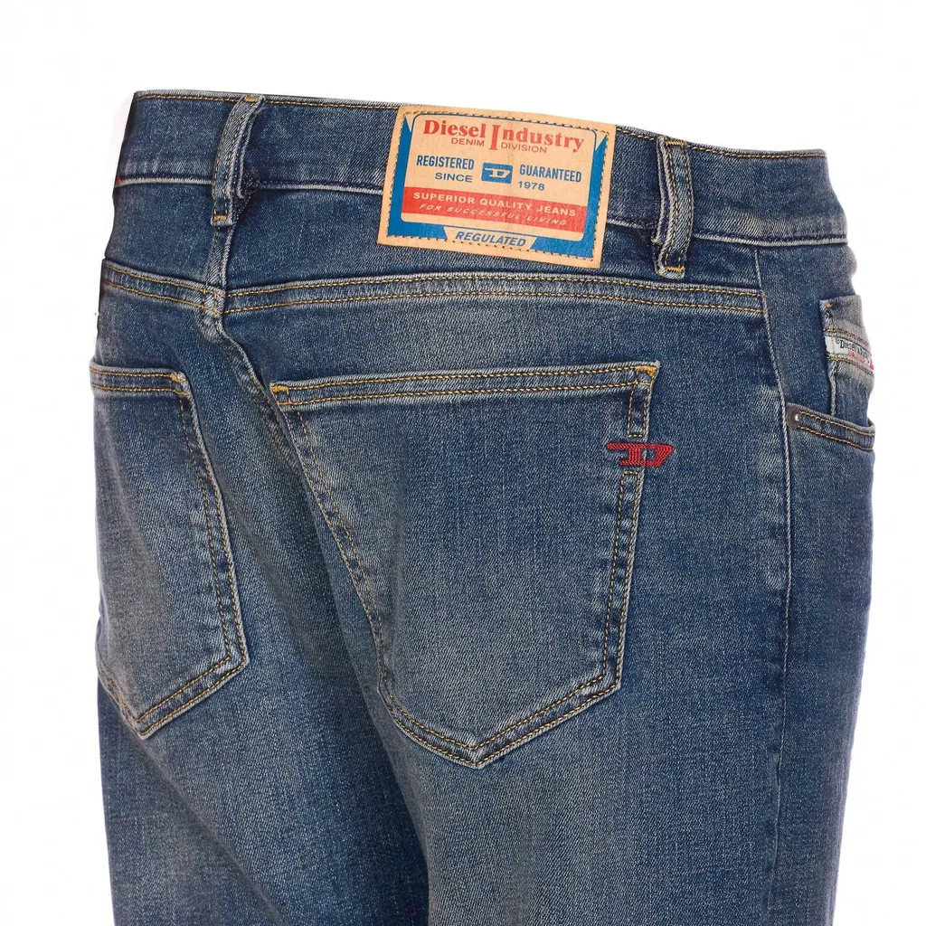 Diesel 2019 D-Strukt Slim Jeans
