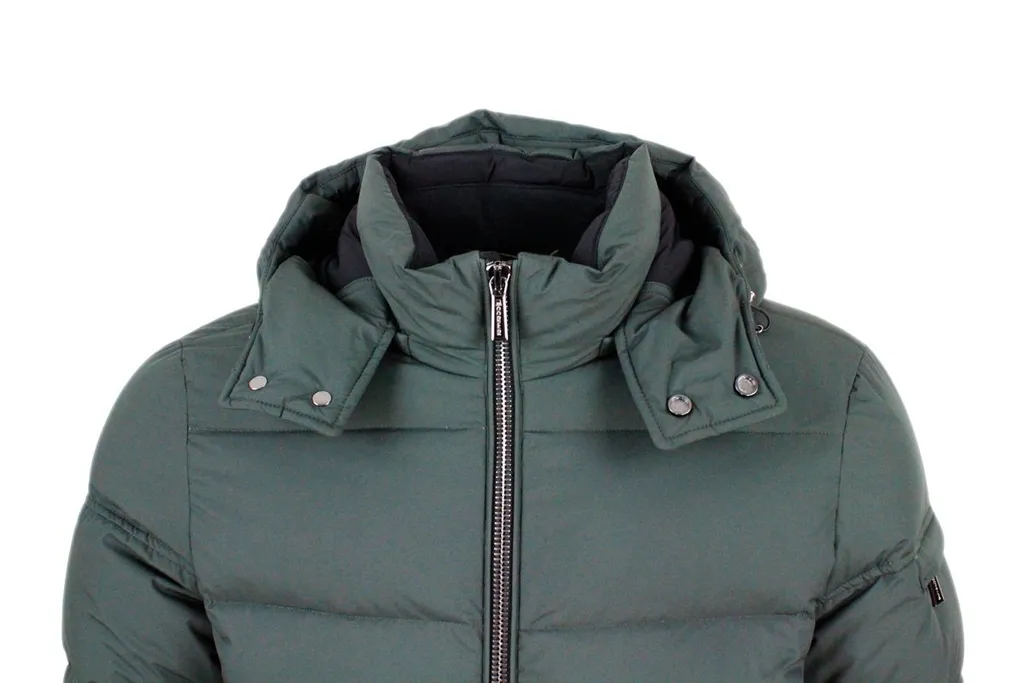 Moorer Long Sleeved Zipped Padded Jacket
