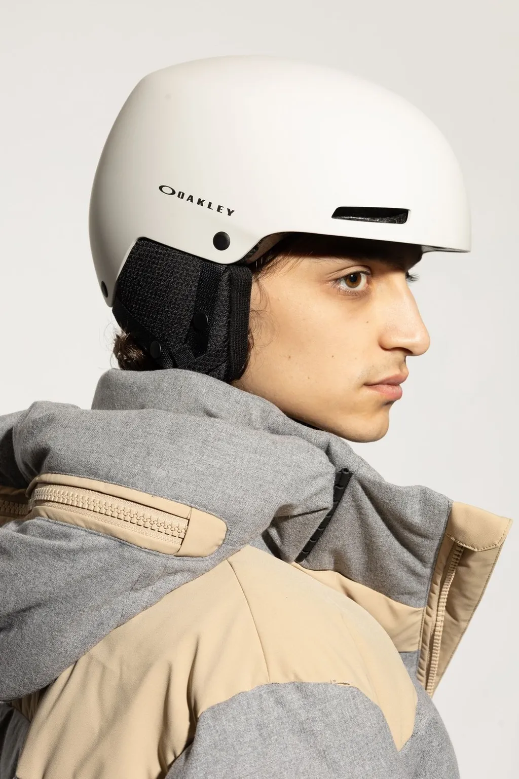 Oakley Mod 1 Pro Helmet