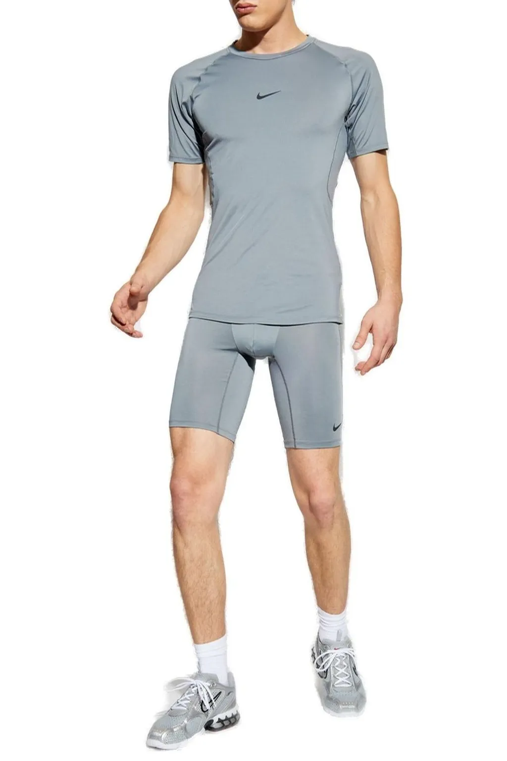Nike Tight Short-Sleeve Fitness Top