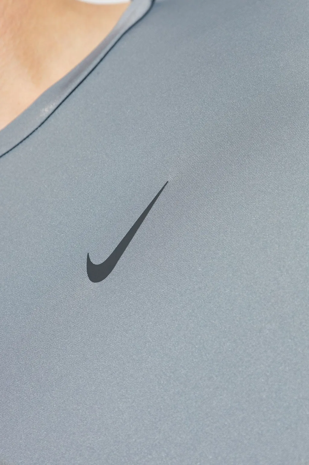 Nike Tight Short-Sleeve Fitness Top