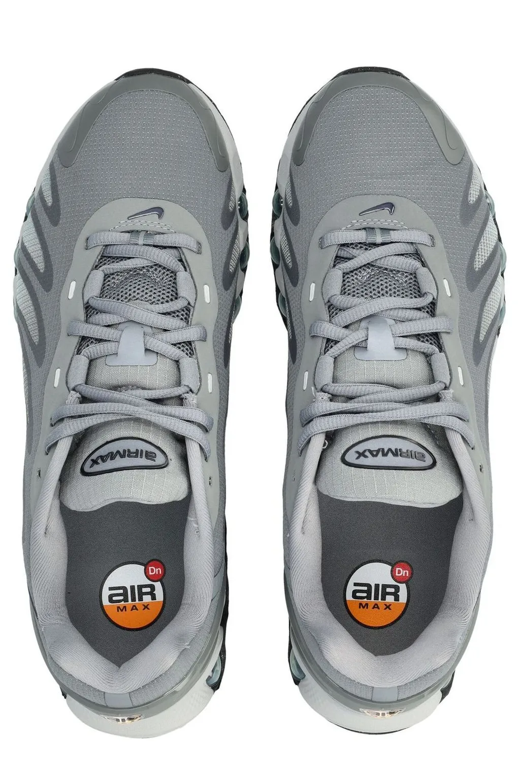 Nike Air Max Dn8 Dynamic Air Sneakers