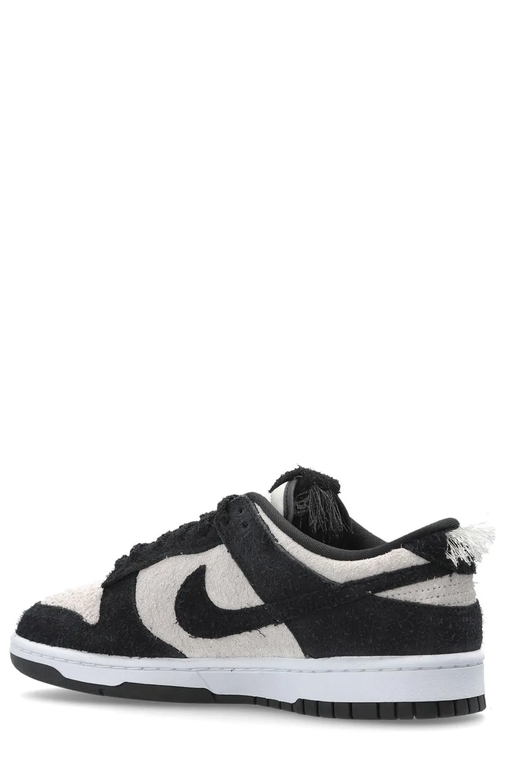 Nike Dunk Low Retro Sneakers