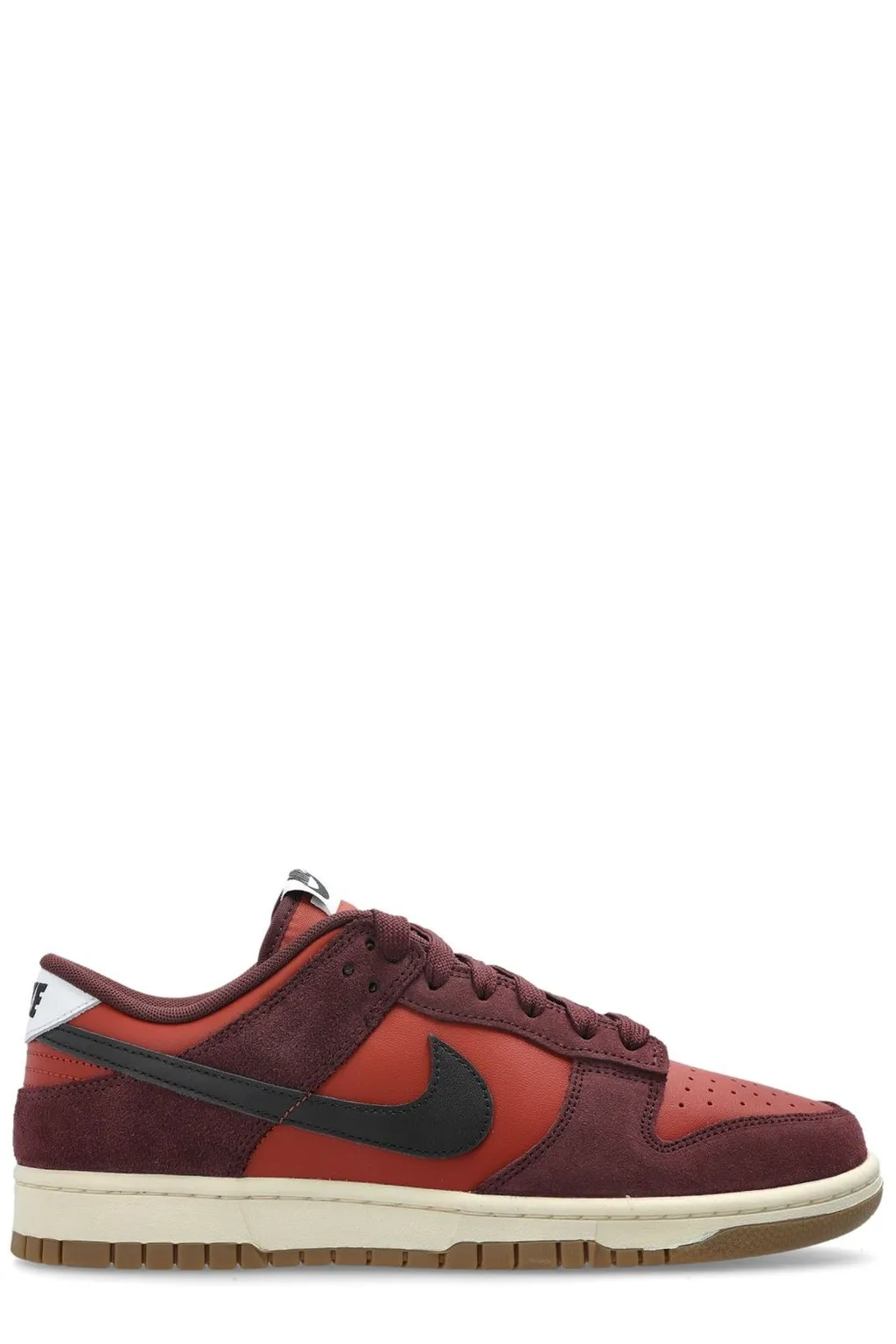 Nike Dunk Low Retro Se Sneakers