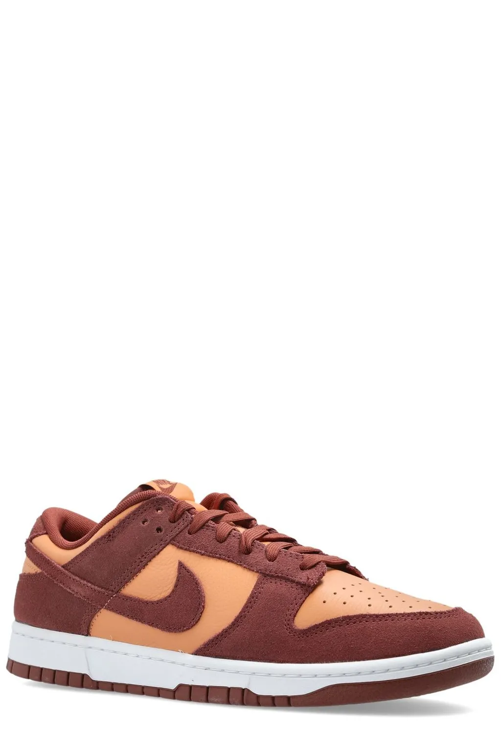 Nike Dunk Low Retro Lace-Up Sneakers