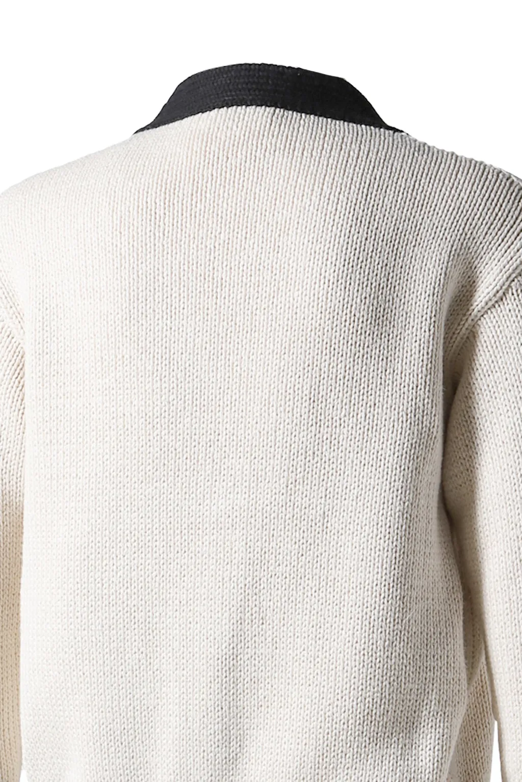 Cardigan / Bei