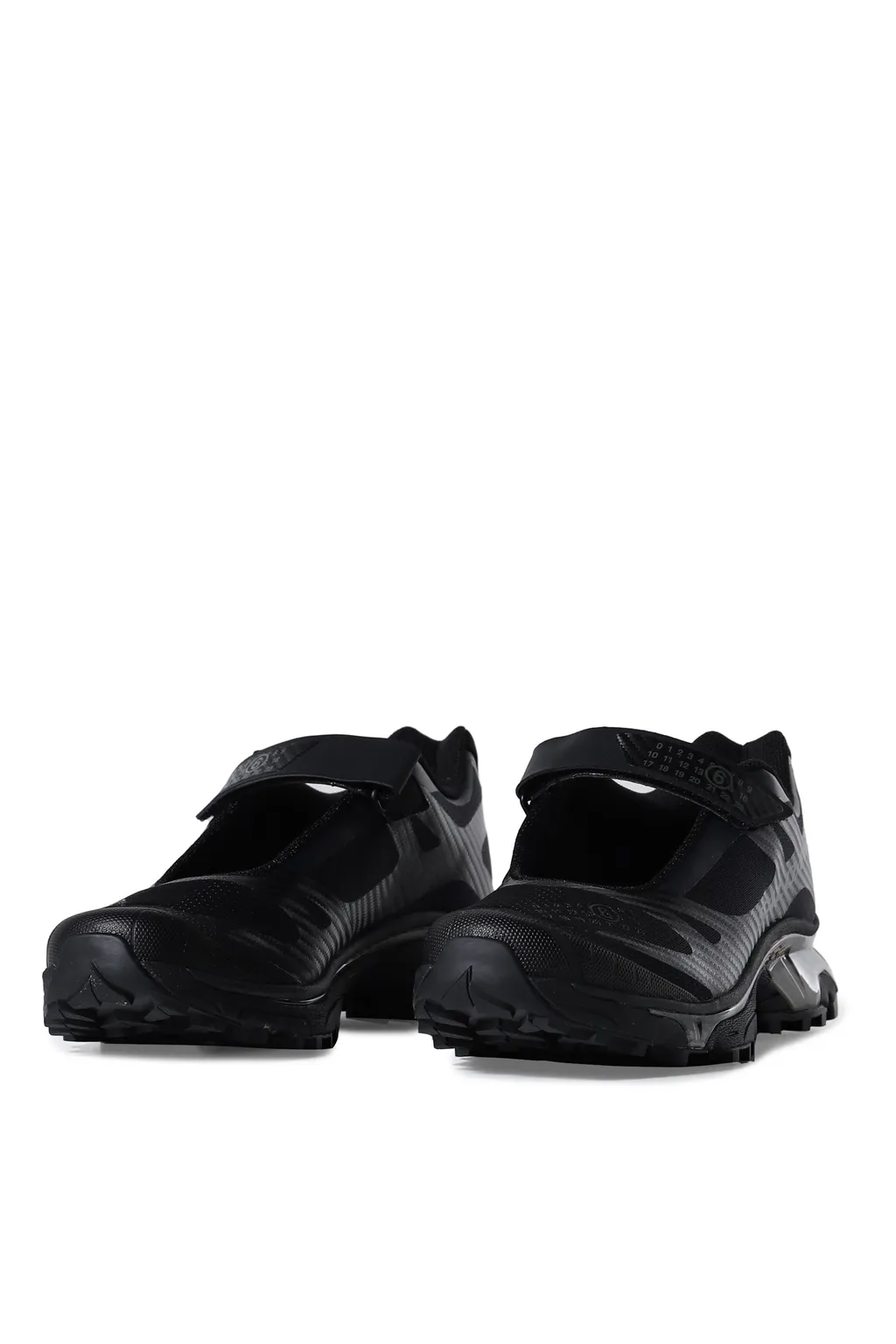 Xt-Mary J / Black Black Softclay