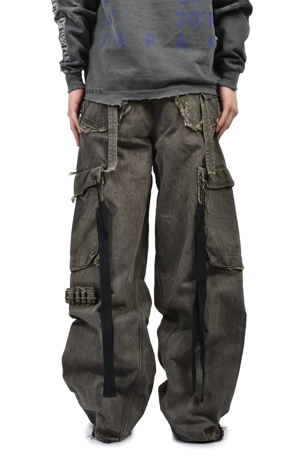 Cut Off Slash Seam Twist Cargo Jeans / Dust Gry