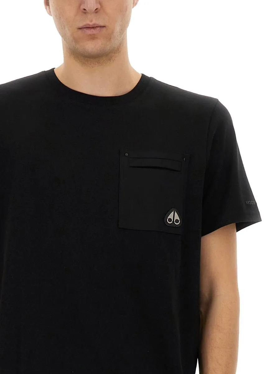 Moose Knuckles Dalon Logo Plaque T-Shirt