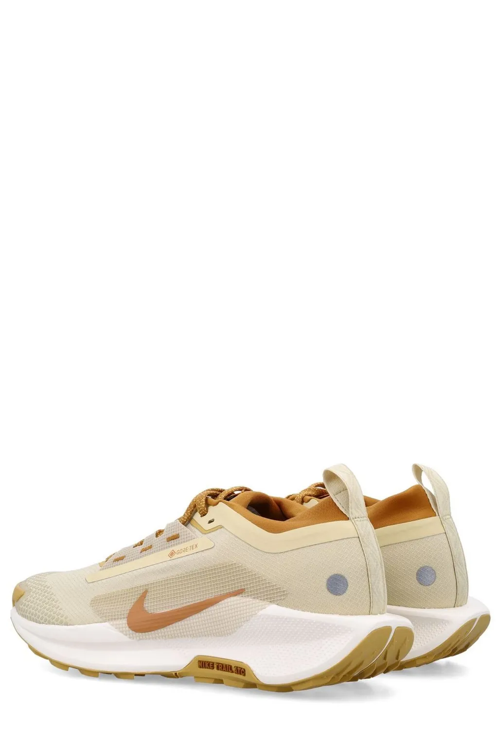 Nike Pegasus Trail 5 Gore-Tex Sneakers