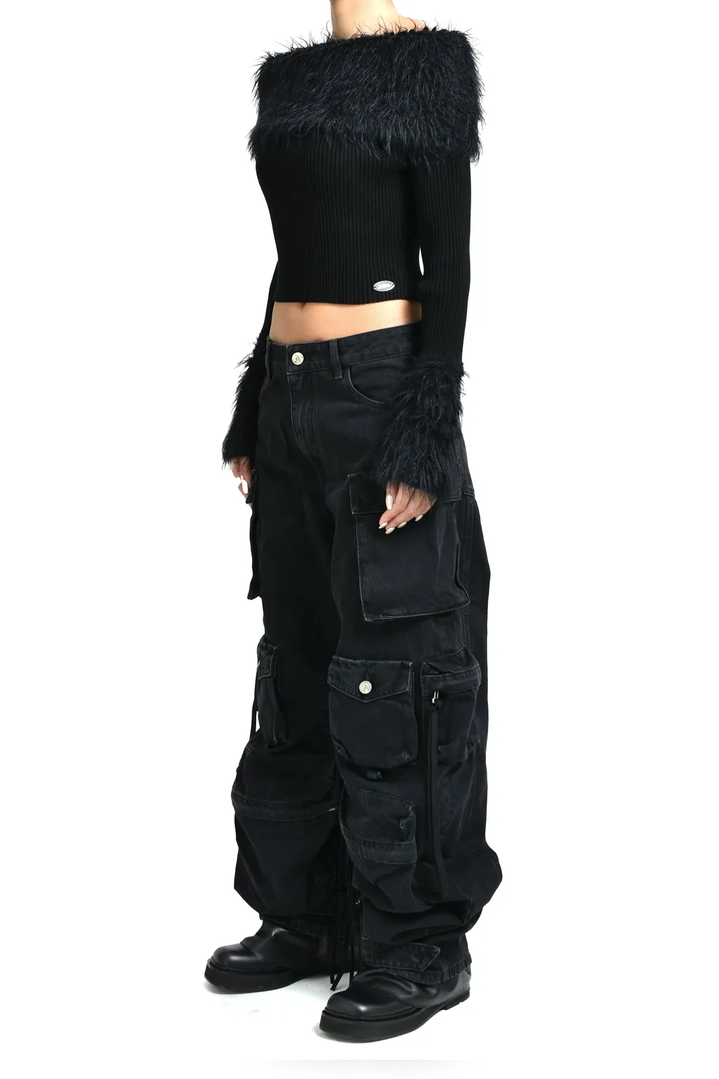 Mix Viscose Ribbed And Hairy Details Sweater / Blk
