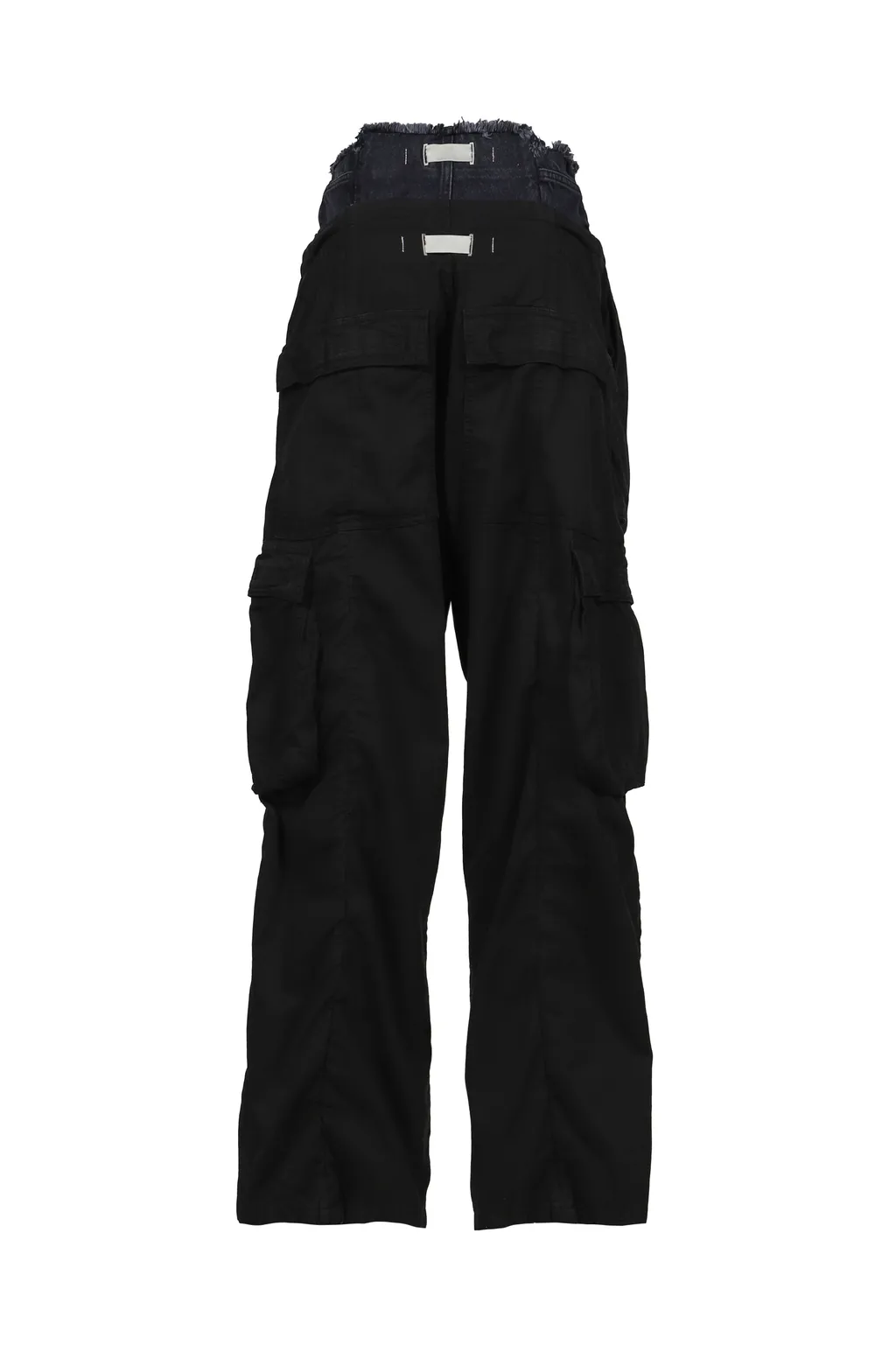 Double Layer Cargo / Black
